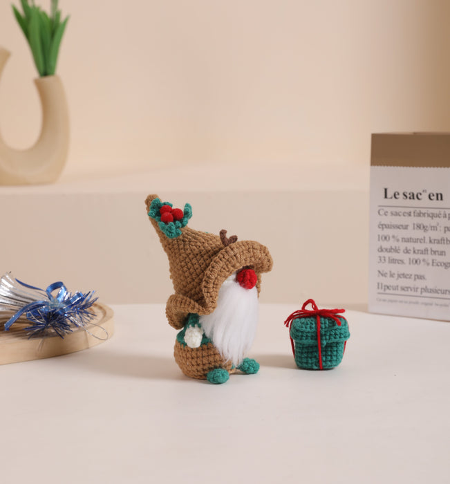 Christmas Amigurumi DIY Crochet Kit Wizardi F07N8-M110