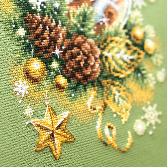 Light Christmas 100-245 Counted Cross-Stitch Kit