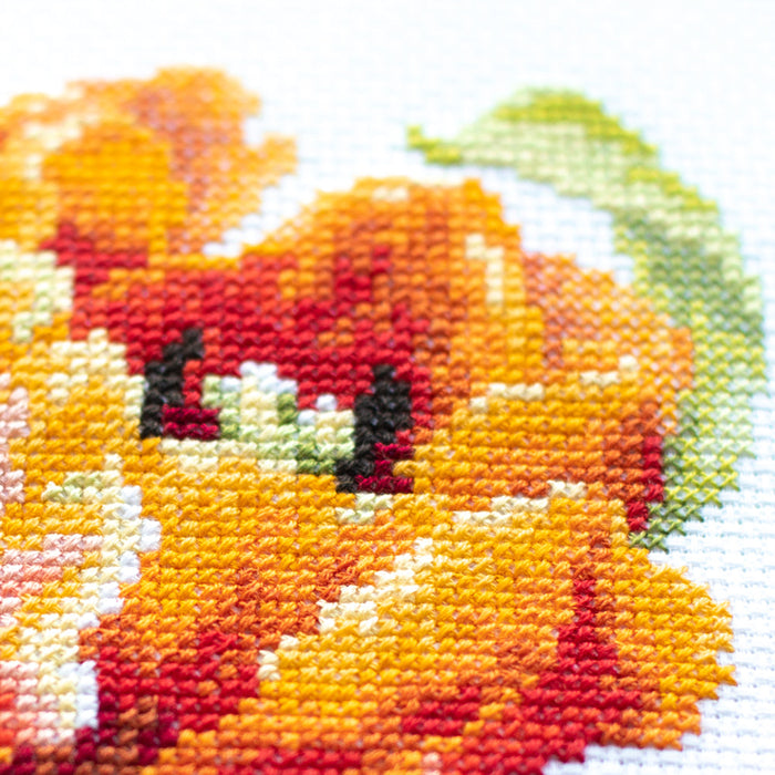 Red Tulip 150-010 Counted Cross-Stitch Kit