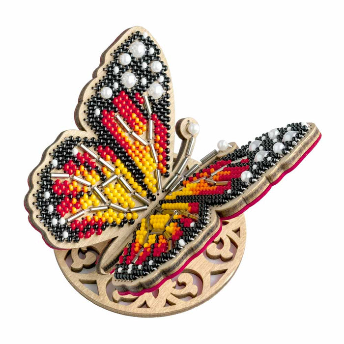 Wooden Bead Embroidery Kit Bright Butterfly FLK-581