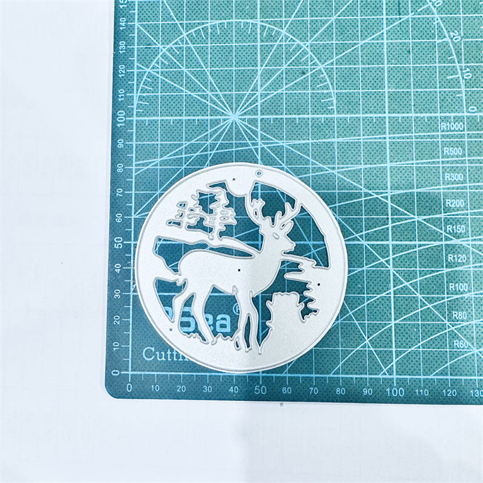 Deer Scrapbooking Cutting Die by Wizardi QJ134