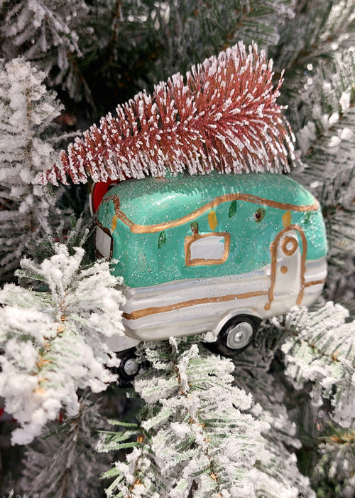 Christmas Glass Ornament - Retro Christmas Camper by Wizardi F07M3-46 HB-SY25162