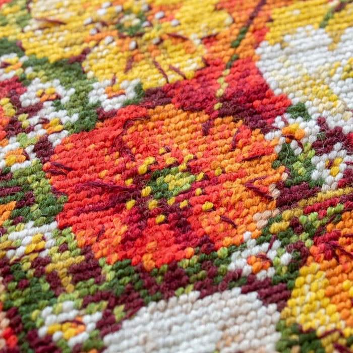 Field Poppies R2306 Counted Cross Stitch Kit
