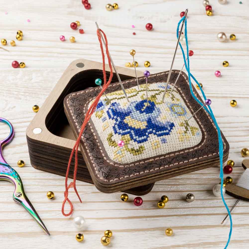 Pincushion Kit Periwinkle FLTL-077 — cshobby