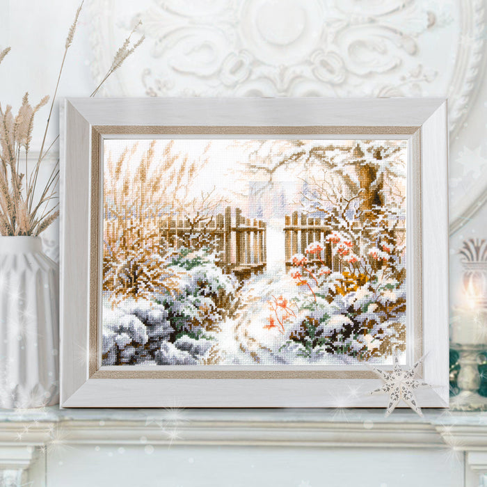 Winter Yard 350-742 Counted Cross-Stitch Kit