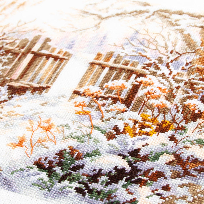 Winter Yard 350-742 Counted Cross-Stitch Kit