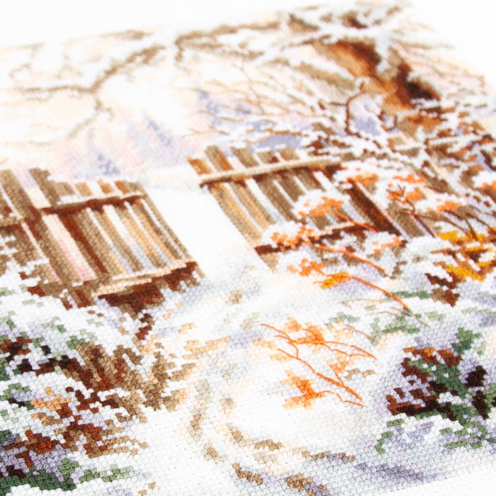 Winter Yard 350-742 Counted Cross-Stitch Kit