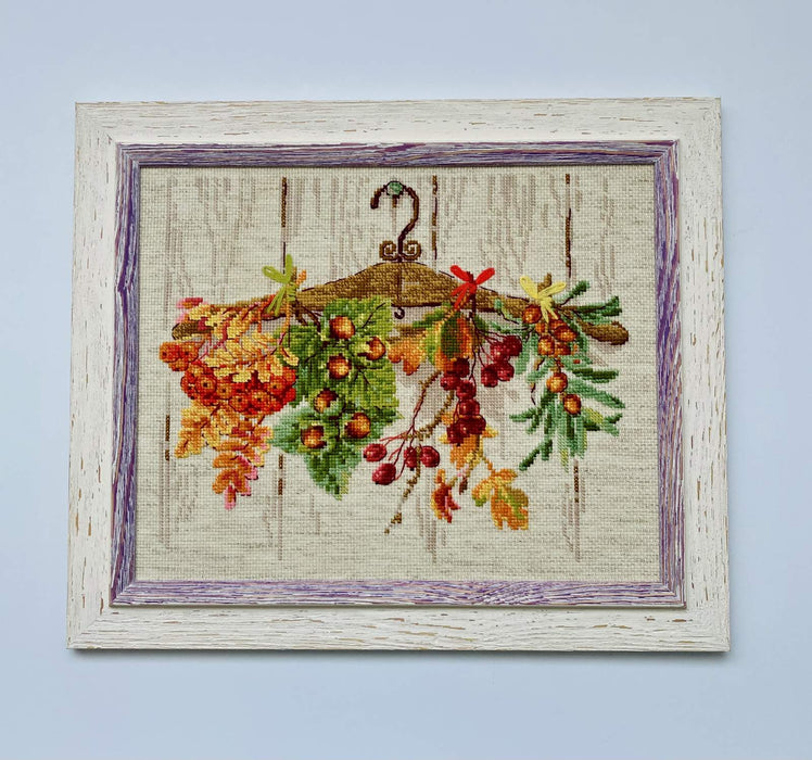 Gifts of Autumn R2037 Counted Cross Stitch Kit