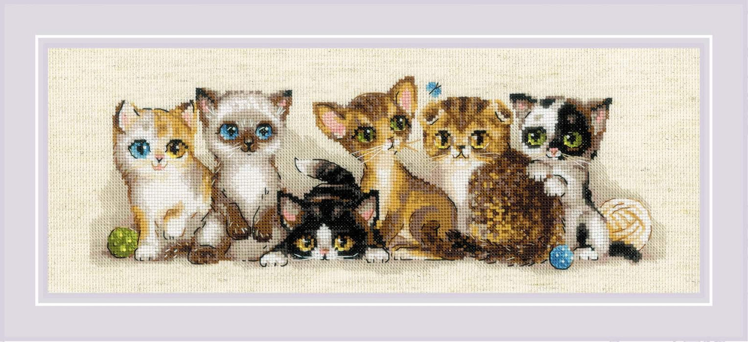 Kittens R2180 Counted Cross Stitch Kit