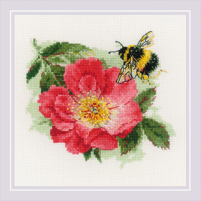 Furry Bumblebee R2210 Counted Cross Stitch Kit