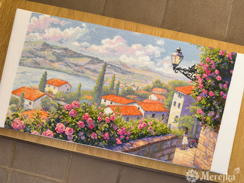 Whispers of Summer K-276 Counted Cross-Stitch Kit