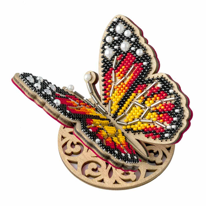 Wooden Bead Embroidery Kit Bright Butterfly FLK-581