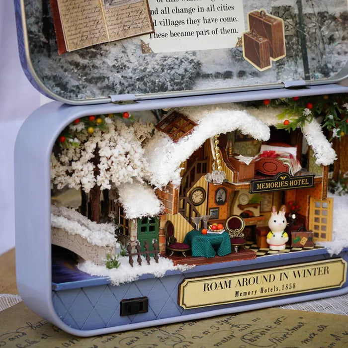 Miniature Wizardi Roombox Kit - Roam Aaround in winter