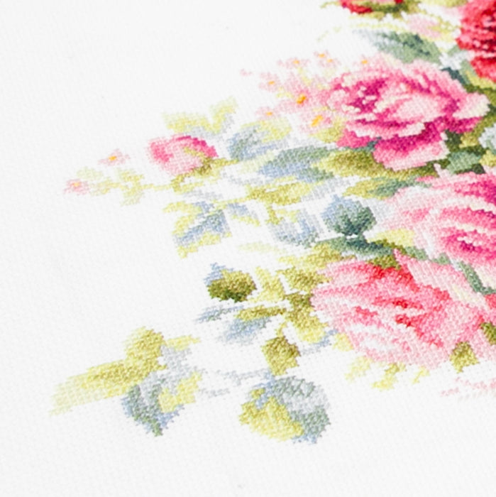 Basket with Roses 70-19 Counted Cross-Stitch Kit