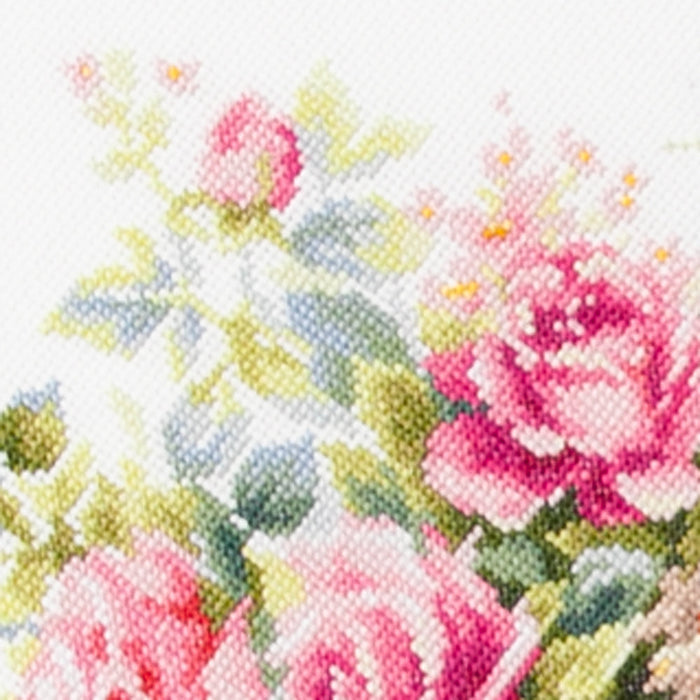 Basket with Roses 70-19 Counted Cross-Stitch Kit