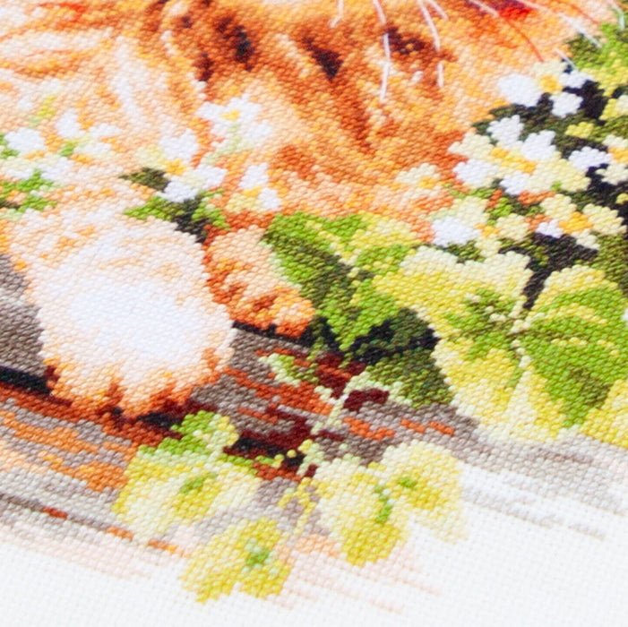 The Ginger Cat 70-22 Counted Cross-Stitch Kit