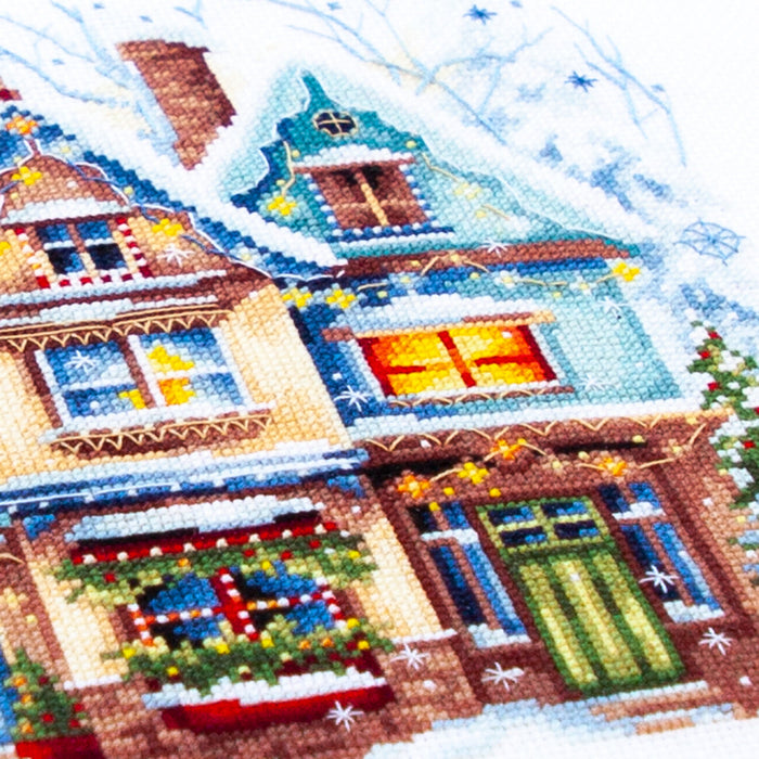 Heartwarming 70-23 Counted Cross-Stitch Kit