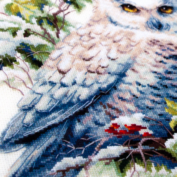 Snowy Owl 70-24 Counted Cross-Stitch Kit