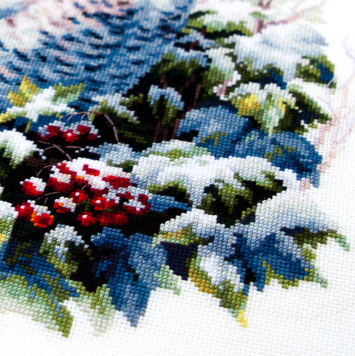 Snowy Owl 70-24 Counted Cross-Stitch Kit