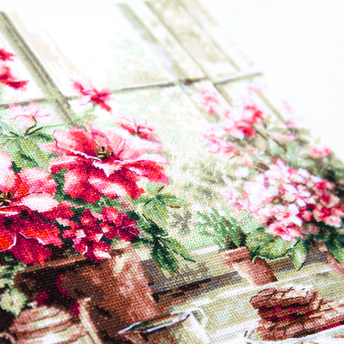 Morning in Rosy Tones 70-34 Counted Cross-Stitch Kit