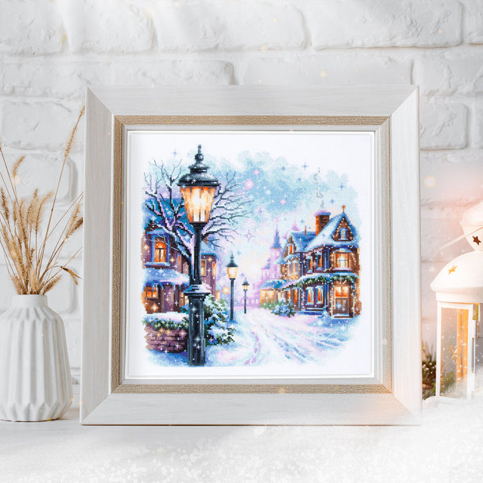 Snow in the City 70-35 Counted Cross-Stitch Kit