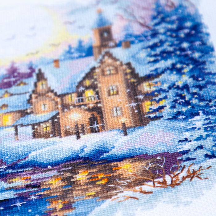 Silent Night 70-36 Counted Cross-Stitch Kit