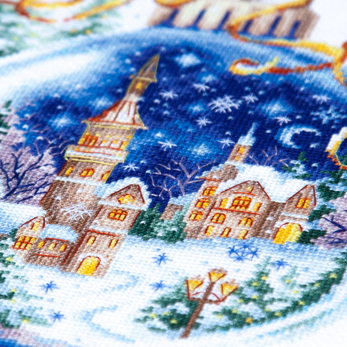 Christmas Bauble 70-37 Counted Cross-Stitch Kit
