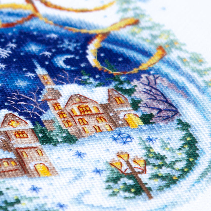 Christmas Bauble 70-37 Counted Cross-Stitch Kit