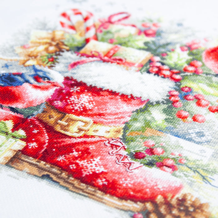 A Cherished Tradition 70-40 Counted Cross-Stitch Kit