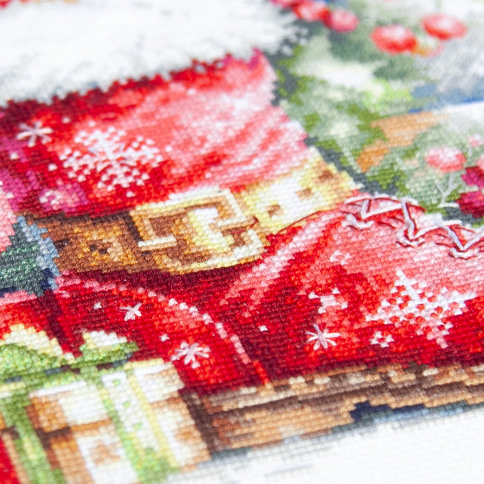 A Cherished Tradition 70-40 Counted Cross-Stitch Kit