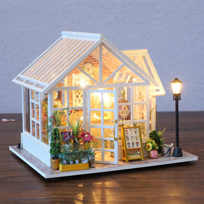 Miniature Wizardi Roombox Kit - Dollhouse Kit