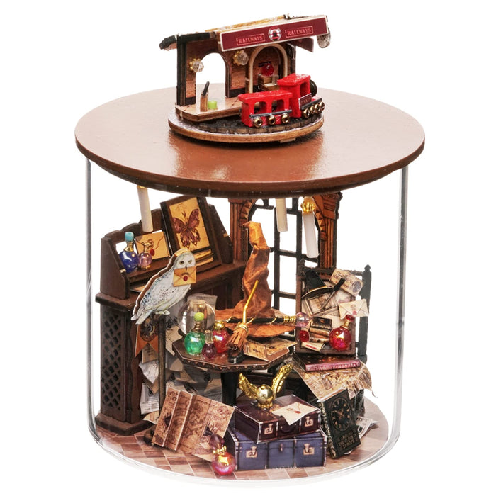 Miniature Wizardi Roombox Kit - Time Magic Dollhouse Kit