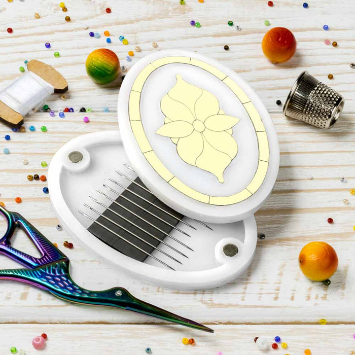 Magnetic Needle Case Oval Golden Glow FLZB(N)-190