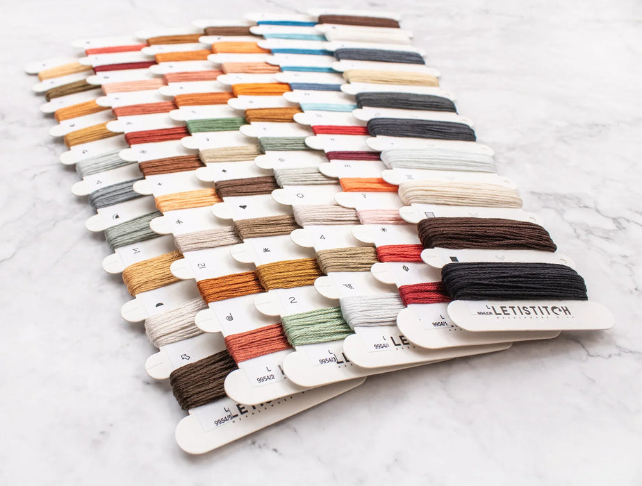 Wild Beauty L9954 Counted Cross Stitch Kit