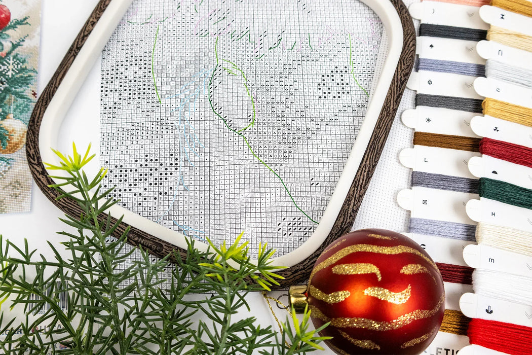 Christmas Naps L9966 Counted Cross Stitch Kit