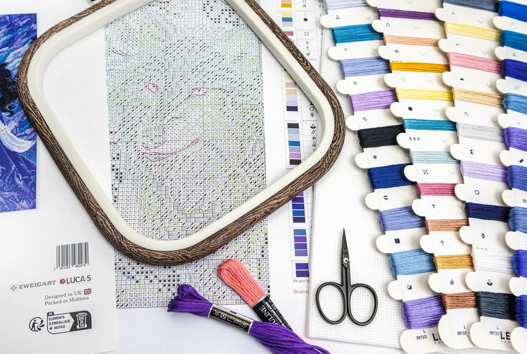Arctic Enchantress L9973 Counted Cross Stitch Kit