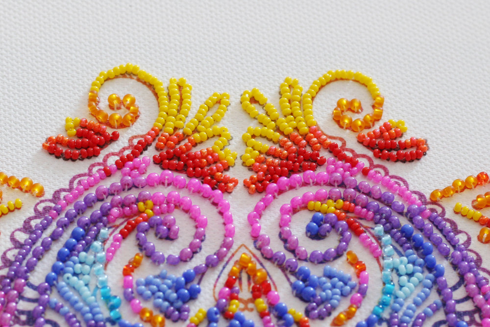 Bead Embroidery Kit - Cascades of pearl AB-818