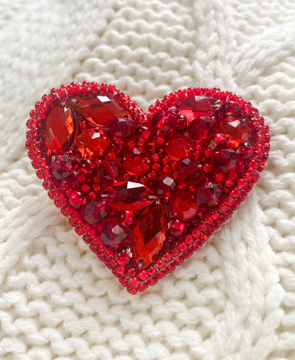 Bead Embroidery Brooch Kit. Decoration - Little heart AD-245
