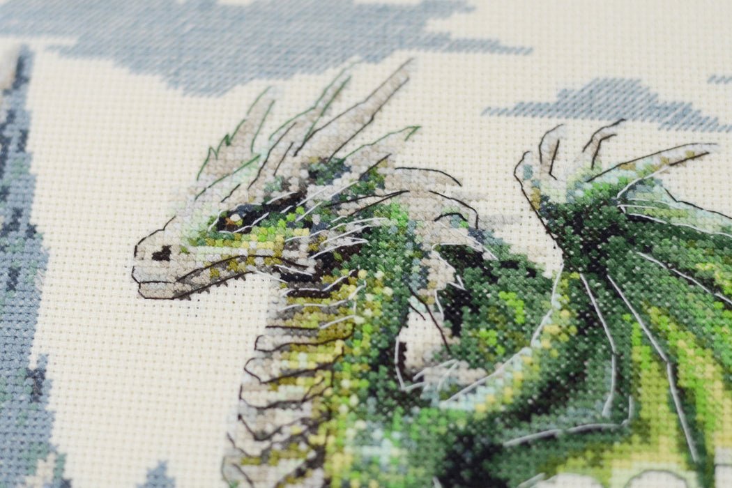 Cross-stitch kit - Lord of the mountain AH-279