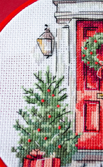 Cross-stitch kit - Festive welcome AHM-089