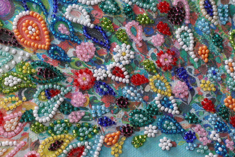 Mini Bead embroidery kit - Colored tail AM-187