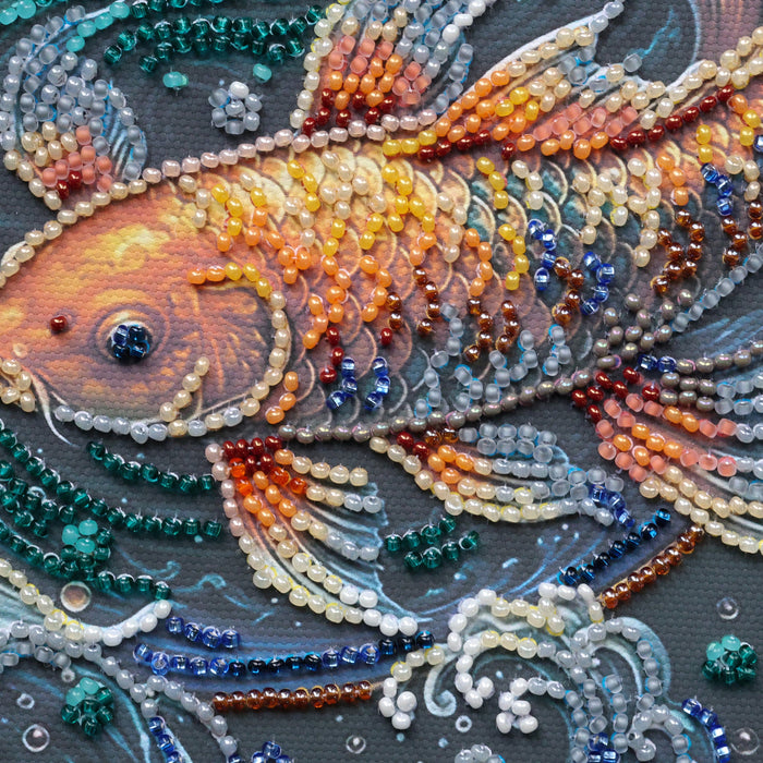 Mid-sized bead embroidery kit - Dancing among the waves AMB-142