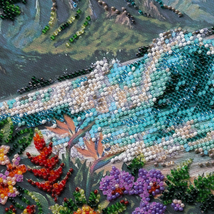 Mid-sized bead embroidery kit - Blue Lagoon AMB-143