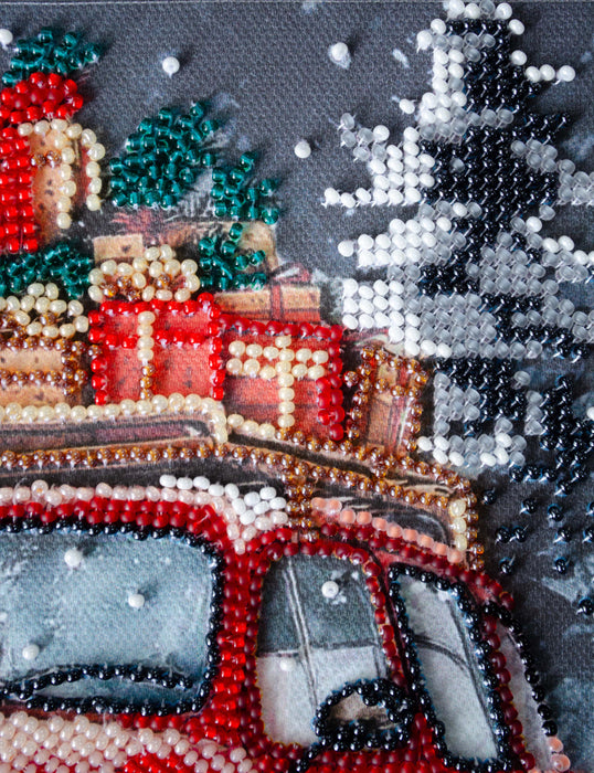Mid-sized bead embroidery kit - Holiday Delivery