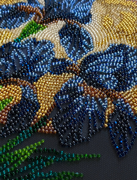 Mid-sized bead embroidery kit - Dancing in golden light