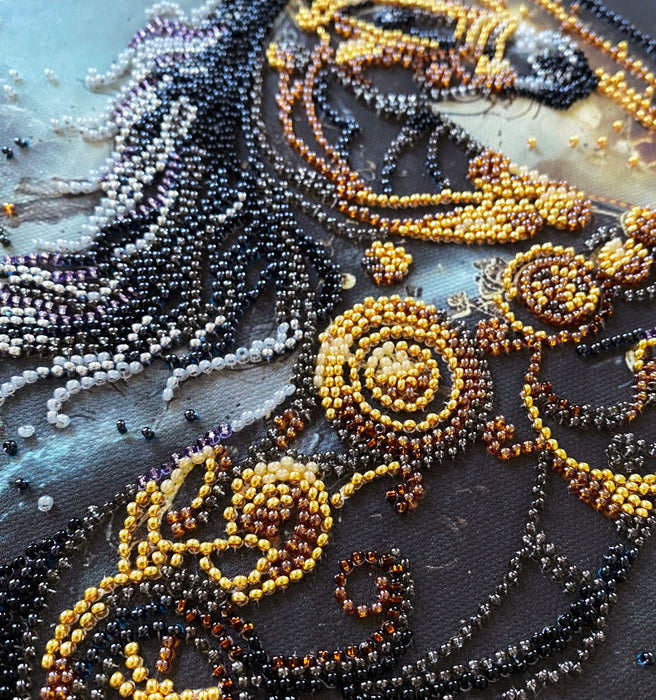 Mid-sized bead embroidery kit - Thunder of Darkness