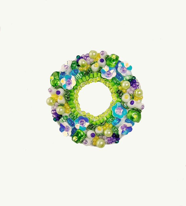 BP-364C Beadwork kit for creating brooch Crystal Art Spring wreath