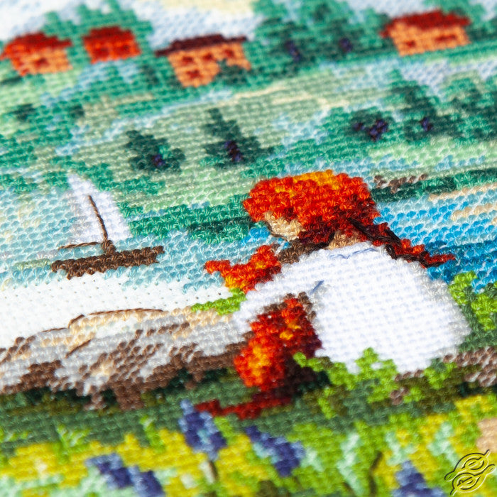 Carefree Days 70-42 Counted Cross-Stitch Kit