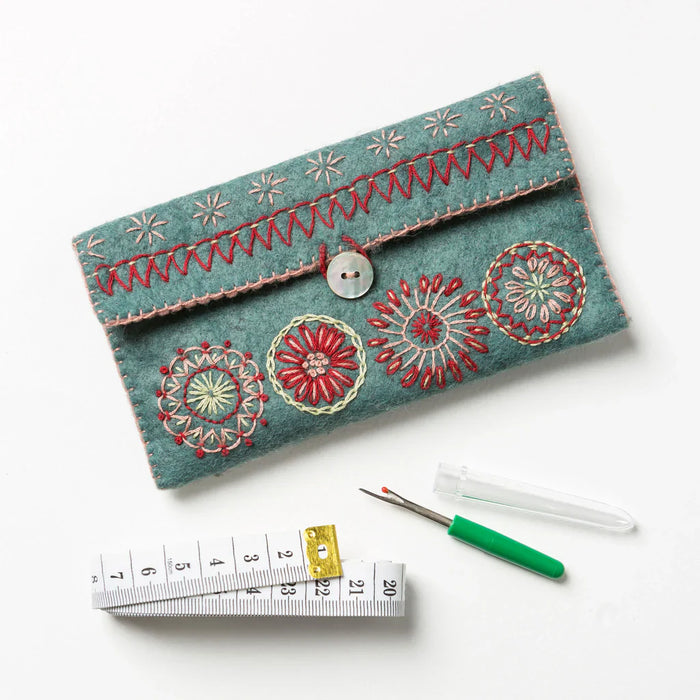 Felt Sewing Pouch Kit EMSEW1O