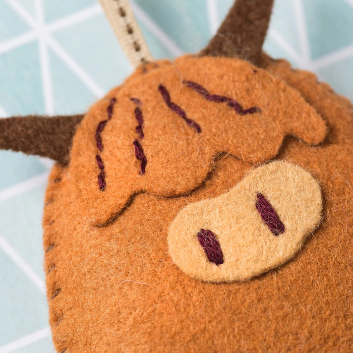 Highland Cow Felt Craft Mini Kit MKCOW1F
